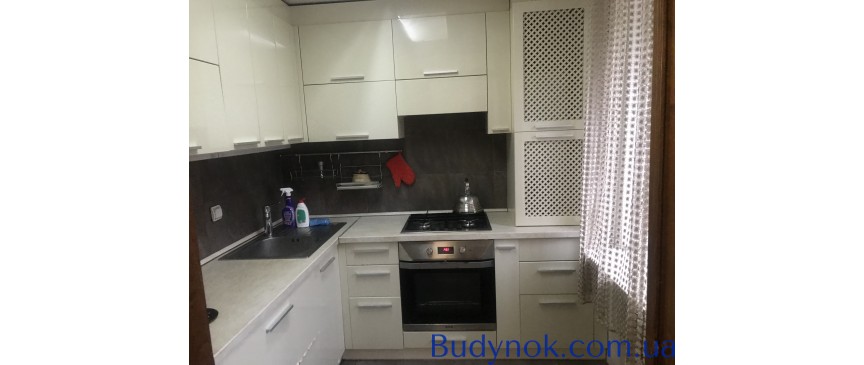 Продам 3-х.ком.кв. ул. Юлиуша Словацкого.