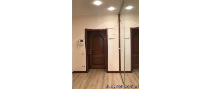 Продам квартиру по ул.Рабочей 148.