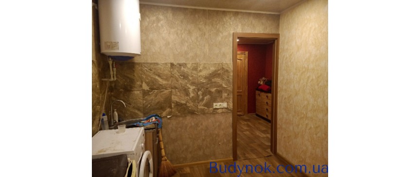Продам 1 ком.кв. 12 квартал, ул.Квартальная.