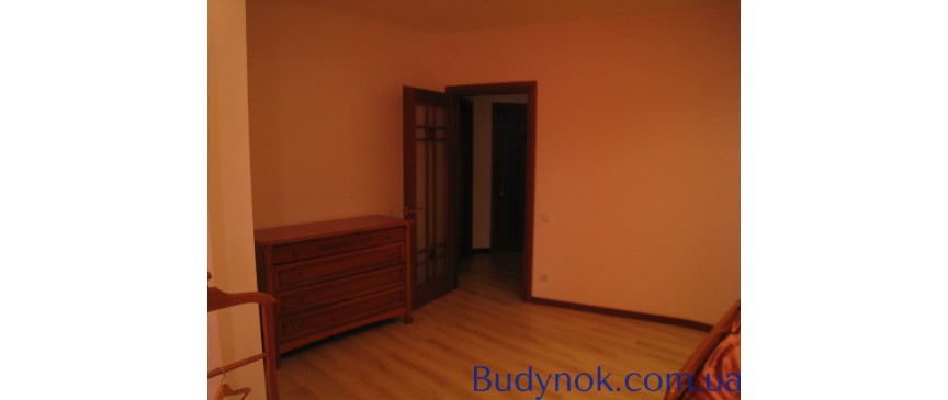 Продам квартиру по ул.Рабочей 148.