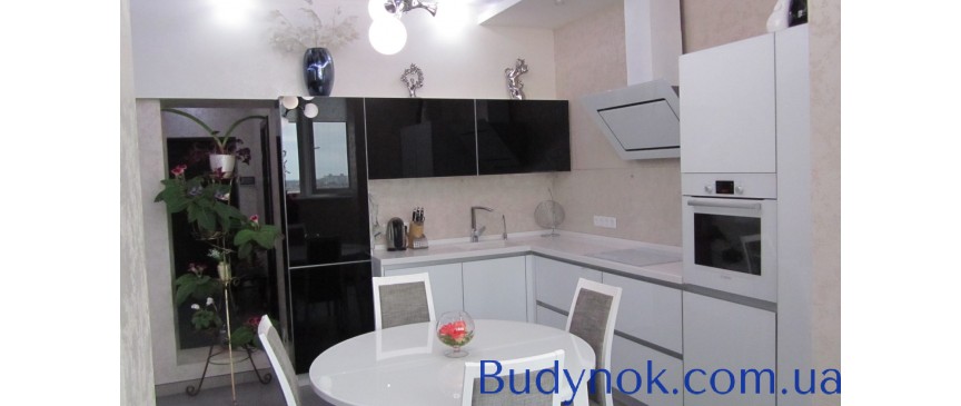 Продам квартиру 130 м2 С ЕВРОРЕМОНТОМ И ТЕХНИКОЙ в ЖК «Тирас»