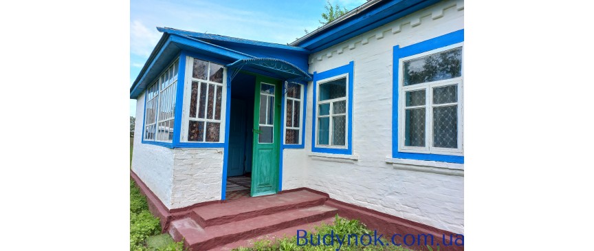 Продаю кирпичный дом в с. Горбани