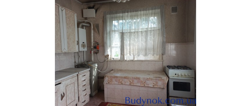 Продаю  будинок в м. Фастів по вул. Молодіжна 