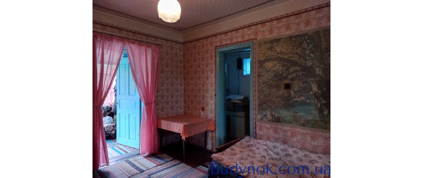 Продаю кирпичный дом в с. Горбани
