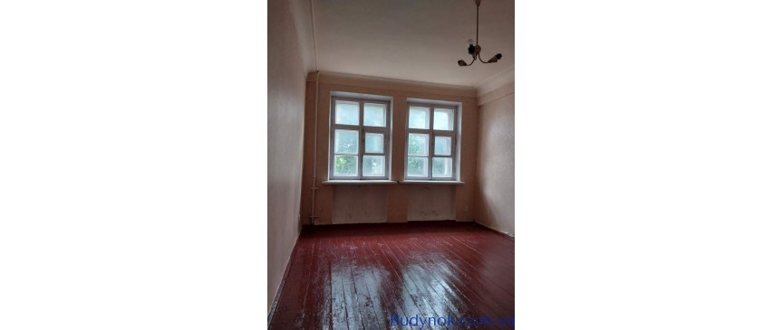 Продаю 2-х ком. кв. в Фастове по ул. Прорабский городок, 5