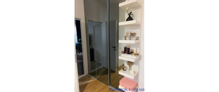продаж 3-к квартира Києво-Святошинський, Гатне, 150000 $