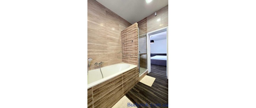 продаж 4-к будинок Києво-Святошинський, Михайлівка-Рубежівка, 350000 $