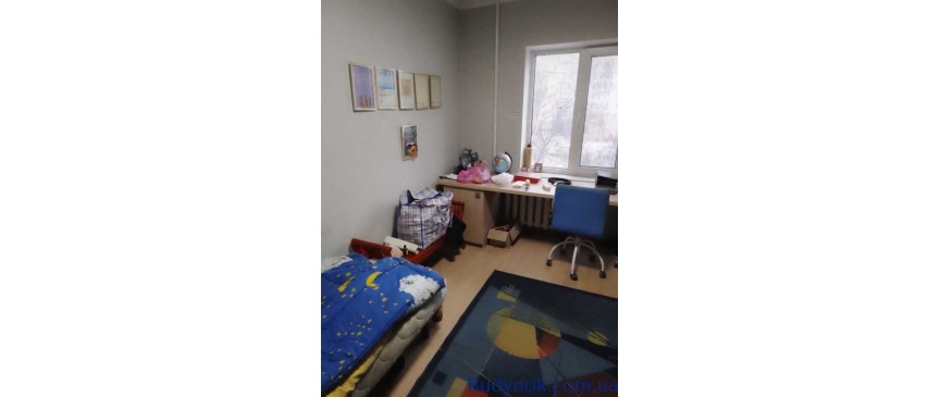 продаж 3-к квартира Київ, Дніпровський, 64000 $