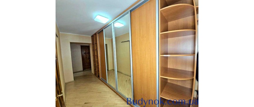 продаж 3-к квартира Київ, Печерський, 149999 $