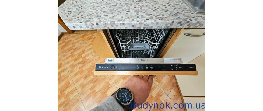 продаж 3-к квартира Київ, Печерський, 149999 $