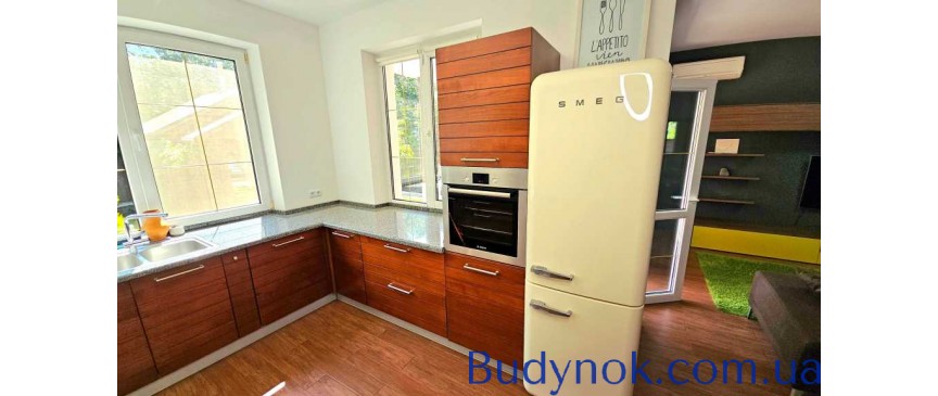 довгострокова оренда 5-к таунхаус Київ, Дніпровський, 1800 $/міс.