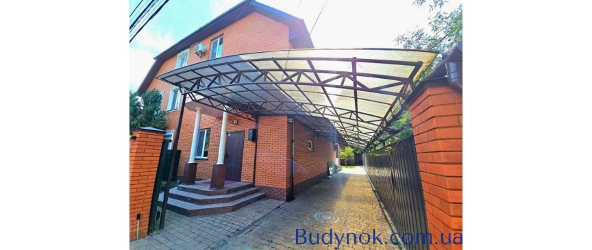 довгострокова оренда 5-к таунхаус Київ, Дніпровський, 1800 $/міс.