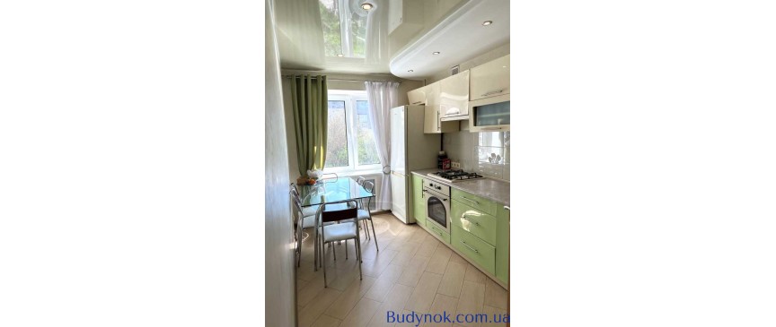 продаж 4-к квартира Луцьк, 79900 $