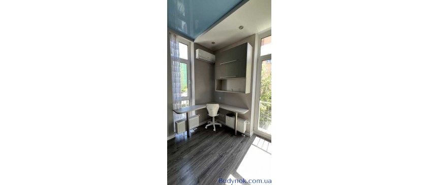 продаж 3-к квартира Київ, Дніпровський, 140000 $