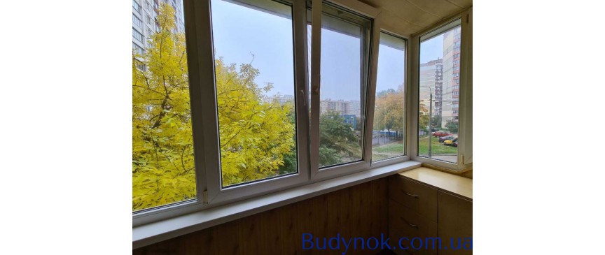 продаж 3-к квартира Київ, Деснянський, 61000 $