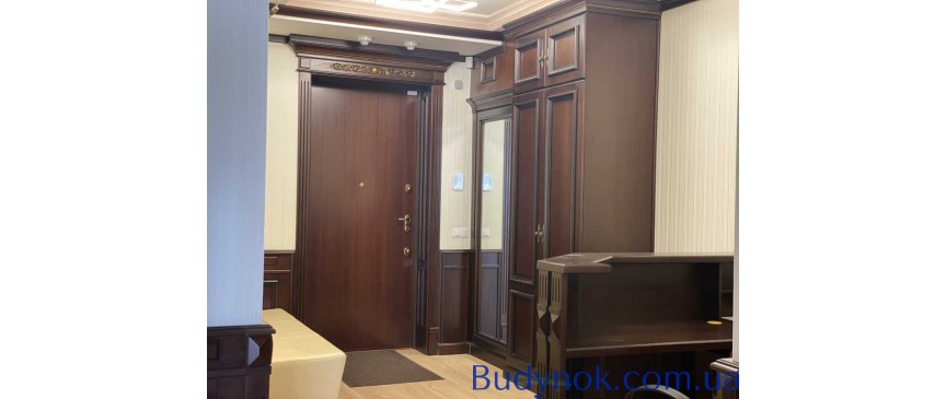 довгострокова оренда офісне приміщення Київ, Печерський, 5000 $/міс.