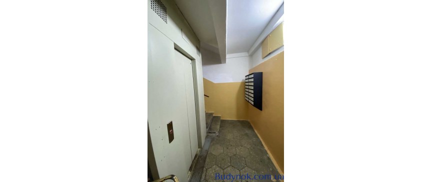 продаж 3-к квартира Київ, Солом`янський, 72000 $