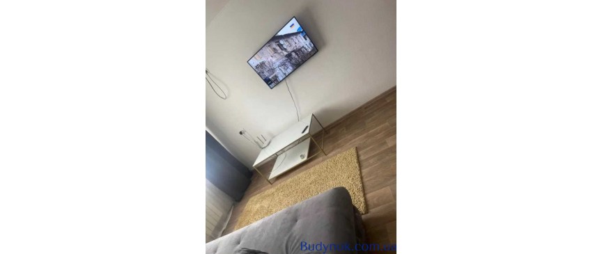 подобова оренда 3-к квартира Дніпро, Центральний, 1700 грн./добу