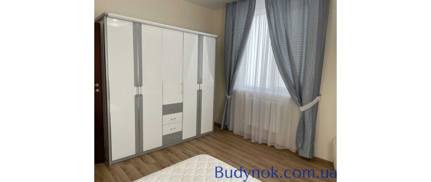 продаж 4-к квартира Дніпро, Центральний, 157000 $