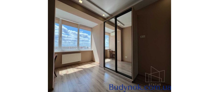 продаж 3-к квартира Києво-Святошинський, Софіївська Борщагівка, 117000 $