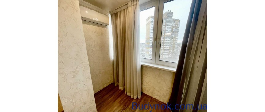 продаж 3-к квартира Київ, Деснянський, 69900 $