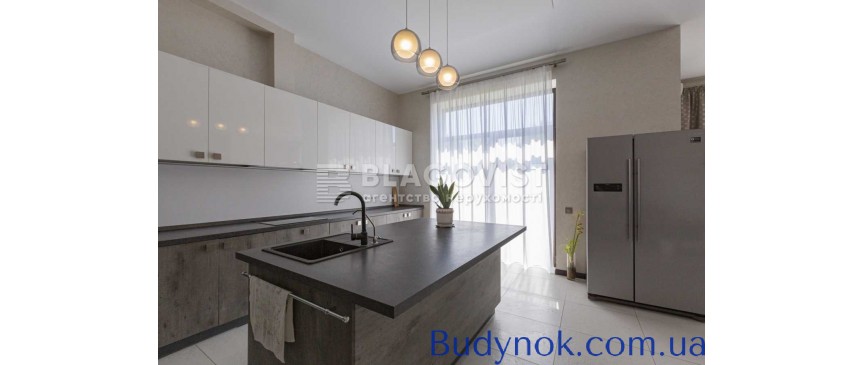довгострокова оренда 5-к будинок Київ, Оболонський, 1700 $/міс.