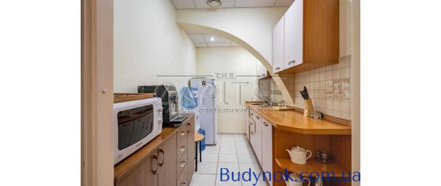 продаж приміщення вільного призначення, будівлі Київ, Голосіївський, 3500000 євро