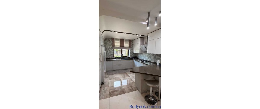 продаж 4-к будинок Луцьк, Тарасове, 275000 $