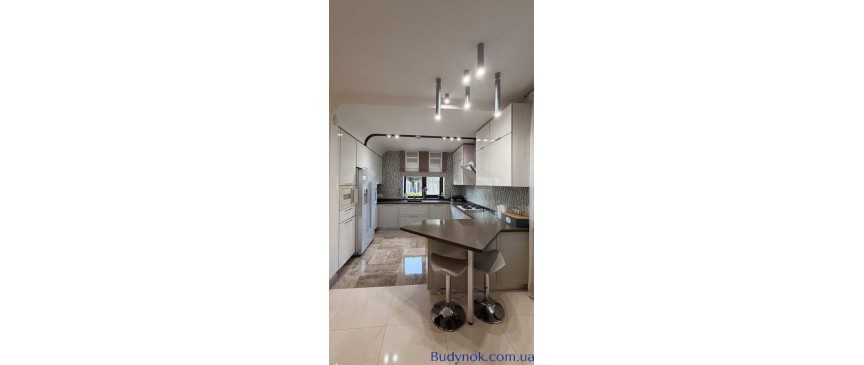 продаж 4-к будинок Луцьк, Тарасове, 275000 $