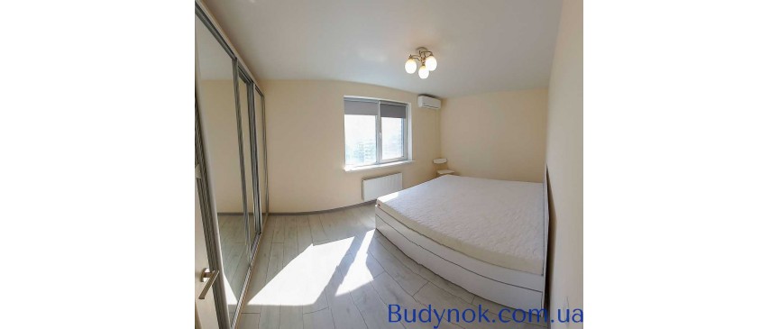 продаж 3-к квартира Київ, Солом`янський, 128000 $