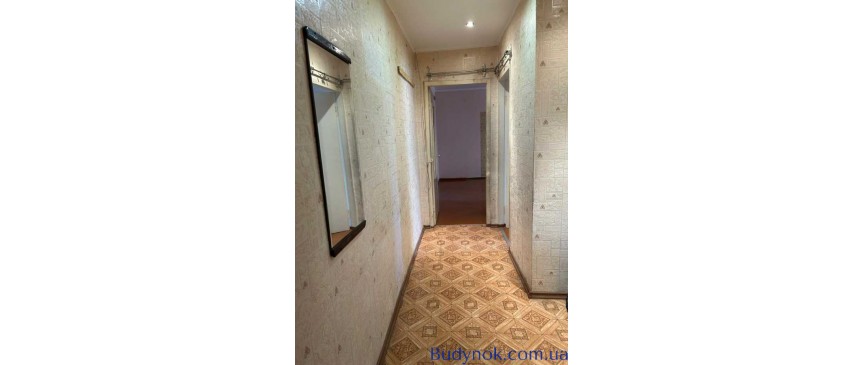 продаж 3-к квартира Уманський, Умань, 45000 $