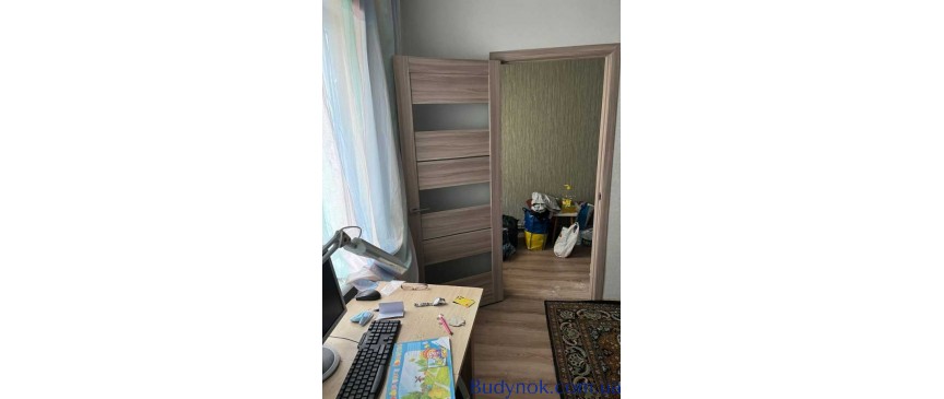 продаж 4-к будинок Кам`янське, Південний, 26900 $