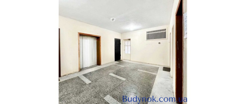 продаж 3-к квартира Київ, Печерський, 133000 $