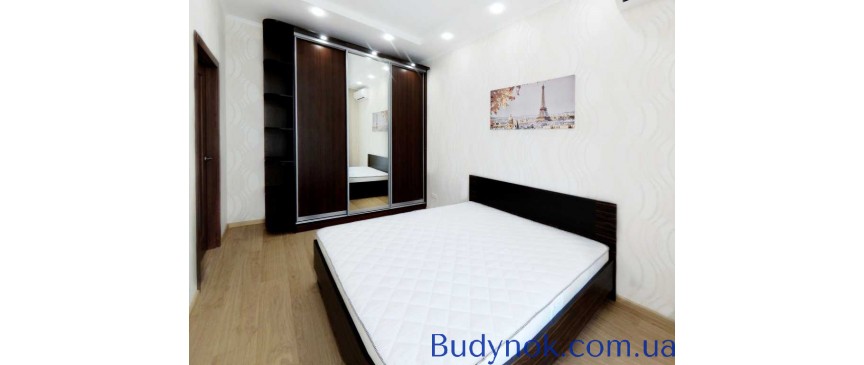 продаж 2-к квартира Київ, Печерський, 132500 $