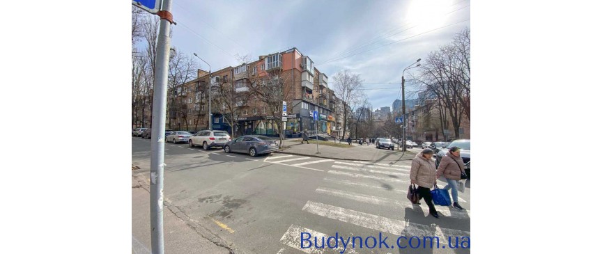 продаж торгові площі Київ, Печерський, 320000 $