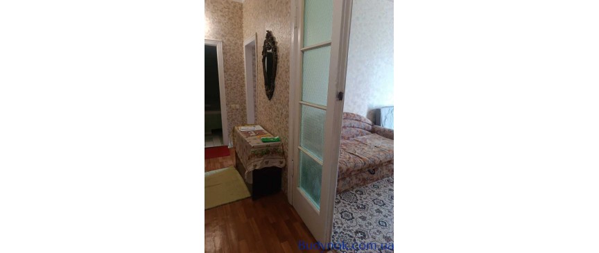   2-кімн, м Дарниця, в.Будівельни, 3/4 сталінки, 56 кв.м, - 13000 грн