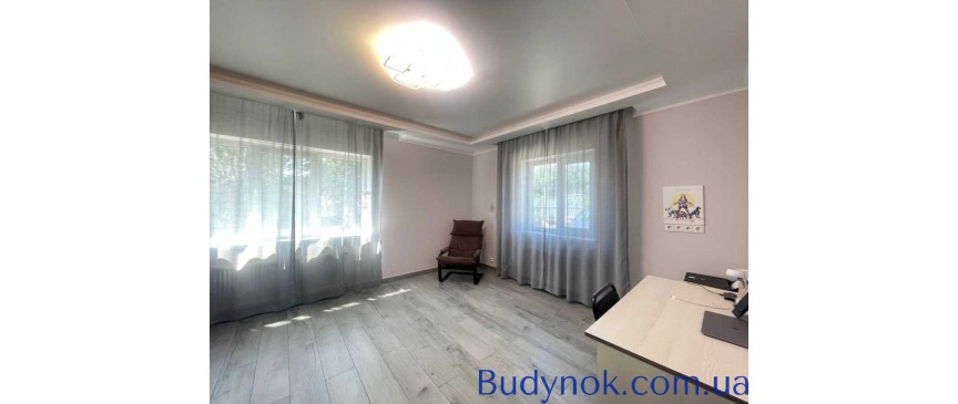 продаж 4-к будинок Києво-Святошинський, Лісники, 180000 $