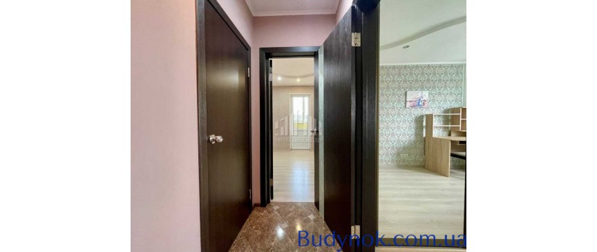 продаж 2-к квартира Києво-Святошинський, Вишневе, 81900 $