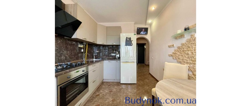 продаж 2-к квартира Києво-Святошинський, Вишневе, 81900 $