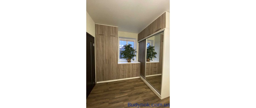 довгострокова оренда 3-к будинок Київ, Солом`янський, 28500 грн./міс.