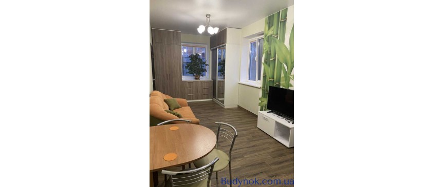 довгострокова оренда 3-к будинок Київ, Солом`янський, 28500 грн./міс.