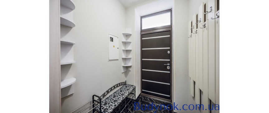довгострокова оренда 5-к таунхаус Київ, Солом`янський, 1200 $/міс.