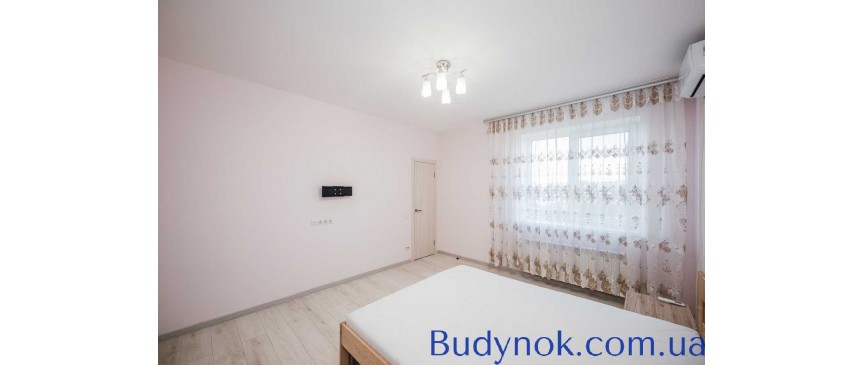 довгострокова оренда 3-к таунхаус Київ, Солом`янський, 45000 грн./міс.