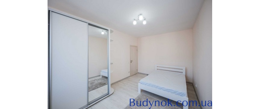 довгострокова оренда 3-к таунхаус Київ, Солом`янський, 45000 грн./міс.