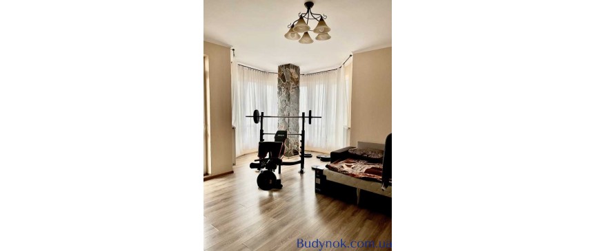 продаж 2-к квартира Івано-Франківськ, 55000 $