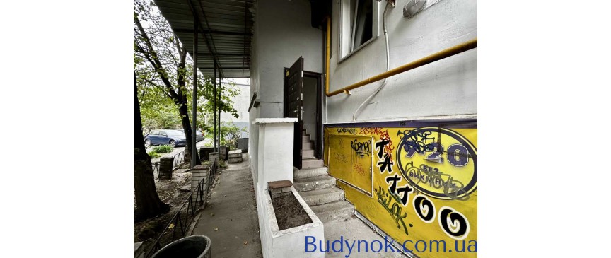 продаж торгові площі Київ, Святошинський, 160000 $