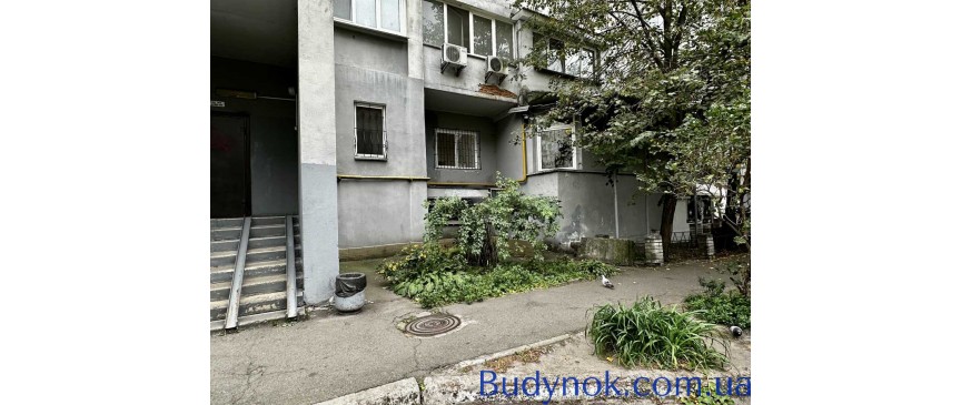 продаж торгові площі Київ, Святошинський, 160000 $