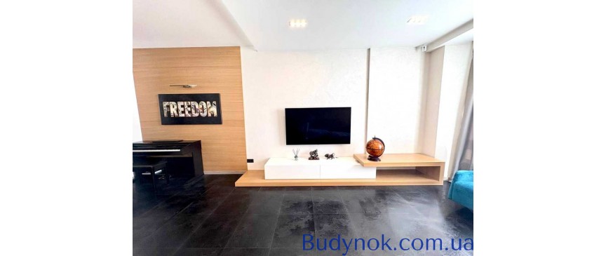 довгострокова оренда 3-к квартира Київ, Печерський, 1600 $/міс.