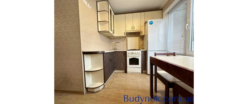 продаж 3-к квартира Київ, Дніпровський, 76000 $