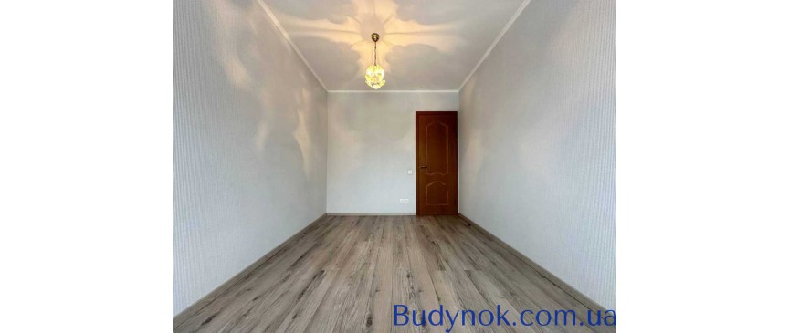 продаж 3-к квартира Київ, Дніпровський, 76000 $